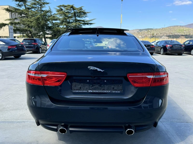 Jaguar XE 3.0* 340ps* 4x4* R-sport* 6хл.км* Head Up* УНИКАТ, снимка 4 - Автомобили и джипове - 53325827