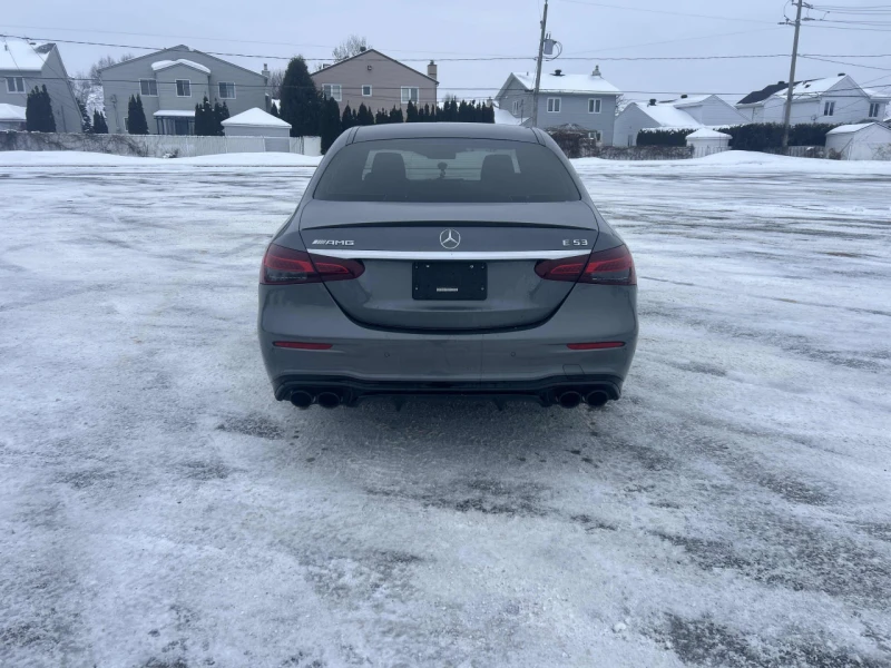 Mercedes-Benz E 53 AMG * АВТО КРЕДИТ* ЦЕНА ДО БГ * СЕРВИЗНА ИСТОРИЯ * , снимка 5 - Автомобили и джипове - 53519639