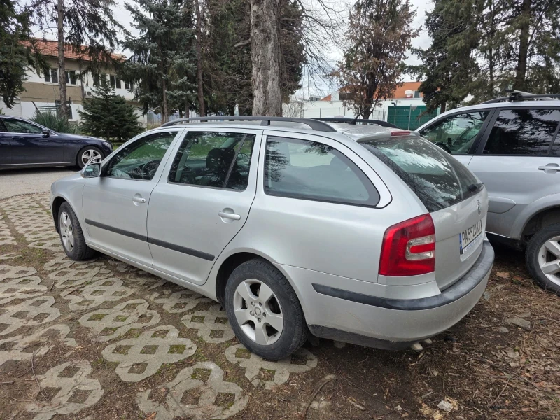 Skoda Octavia 1.9Tdi 105к.с Климатроник, снимка 4 - Автомобили и джипове - 53573280