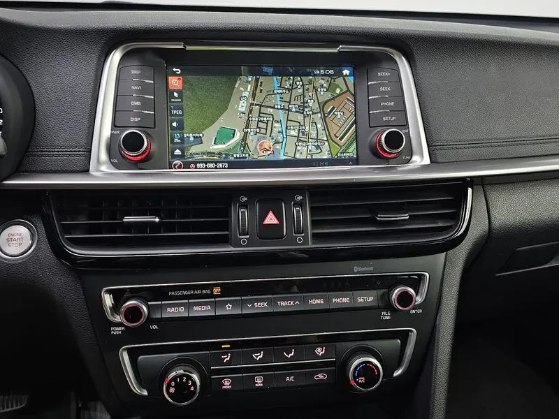 Kia K5 2.0 Luxury, снимка 14 - Автомобили и джипове - 56512775