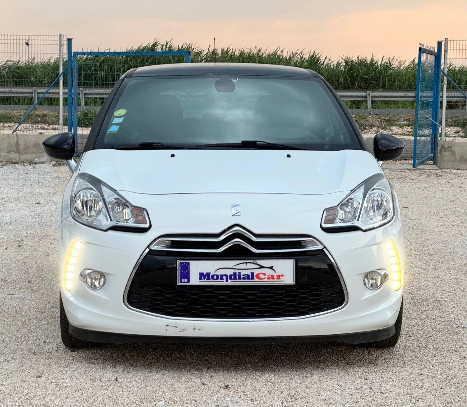 Citroen DS3 1.6hdi 93kc SoChic | Mobile.bg — изображение 1