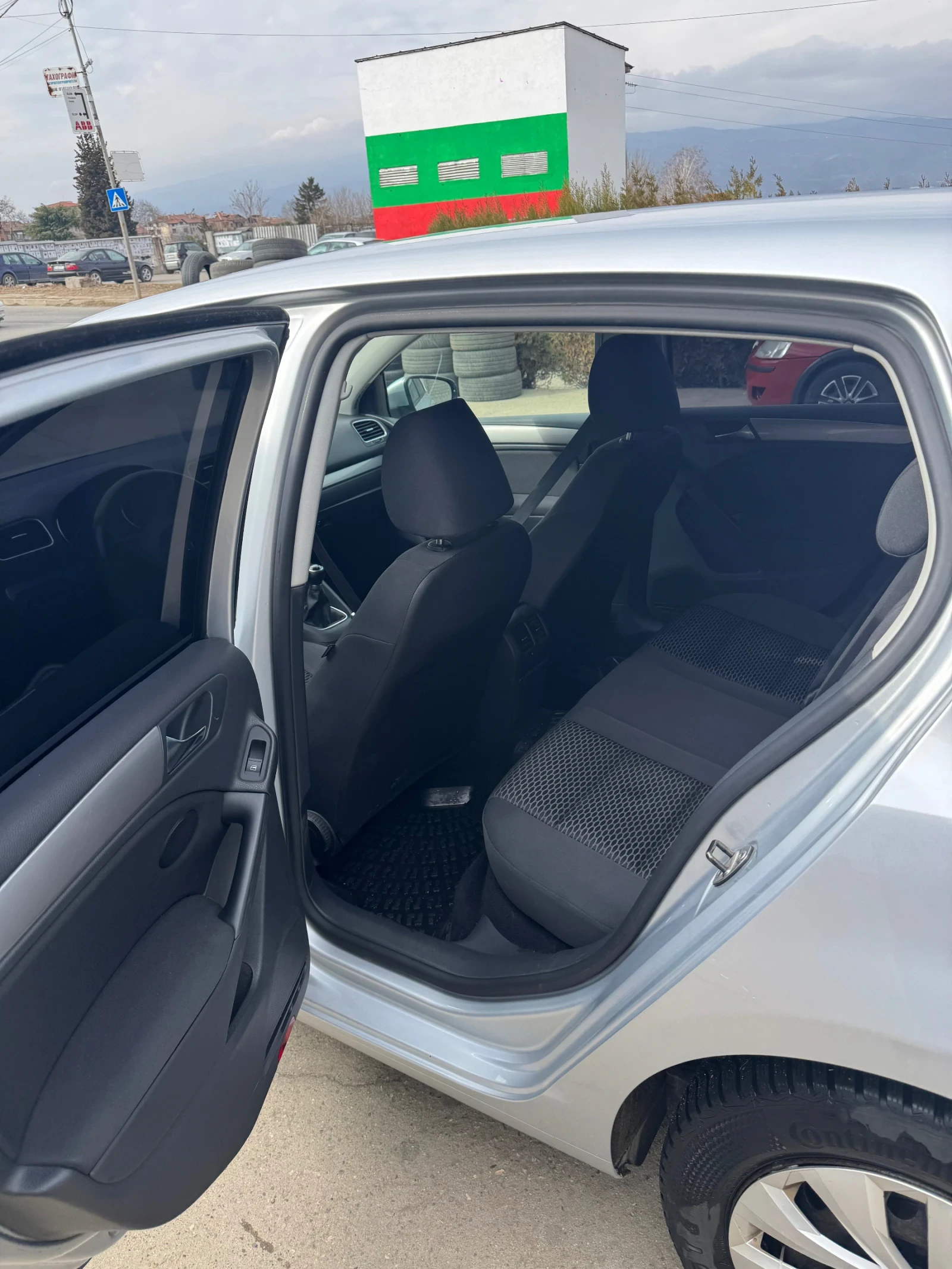 VW Golf  - изображение 9