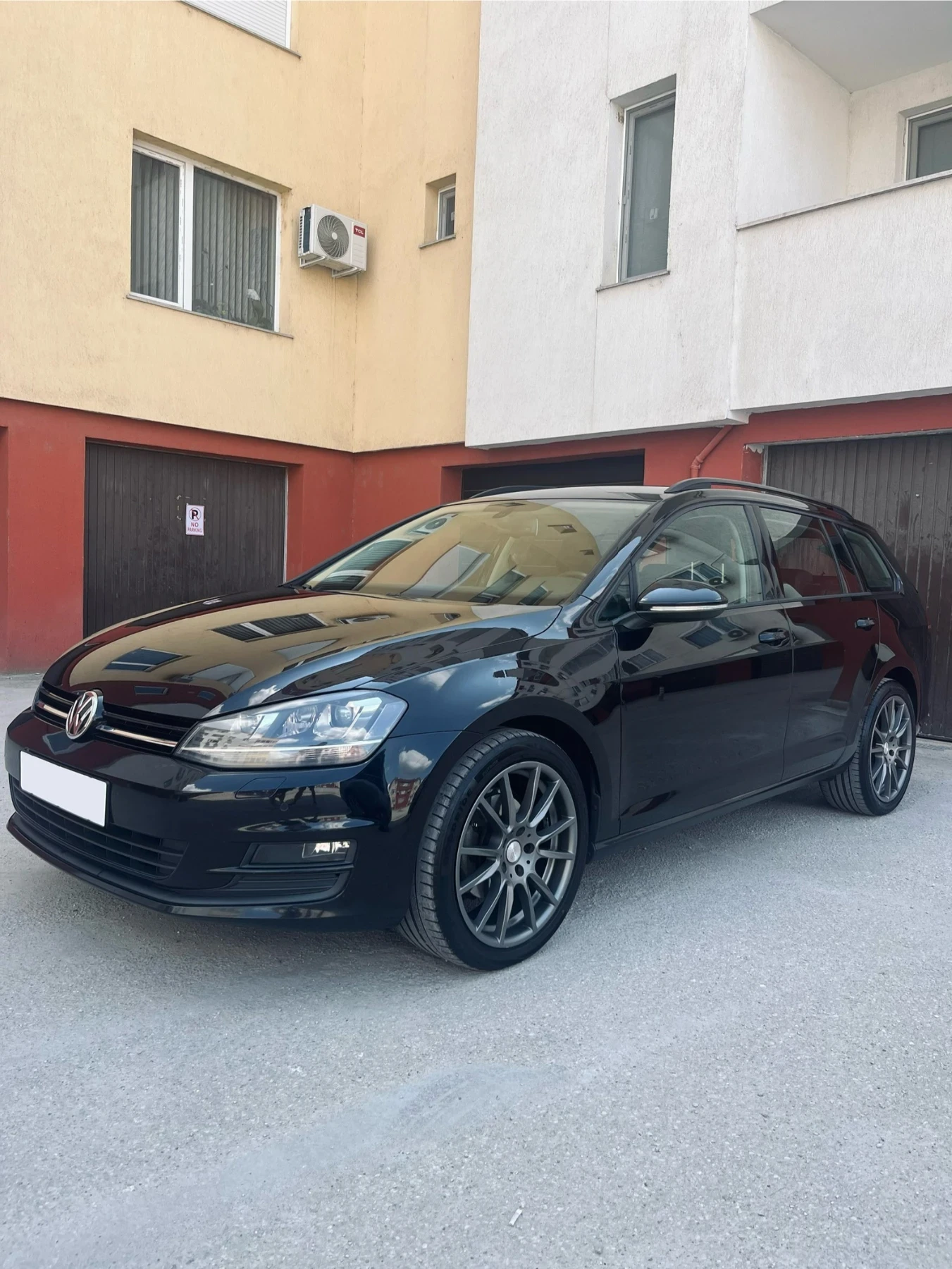 VW Golf 7 1.6 TDI Highline  DSG Massage Podgrev - изображение 2