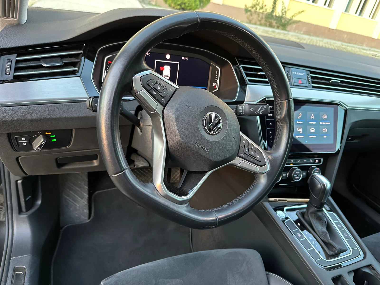 VW Passat Elegance | Mobile.bg   11