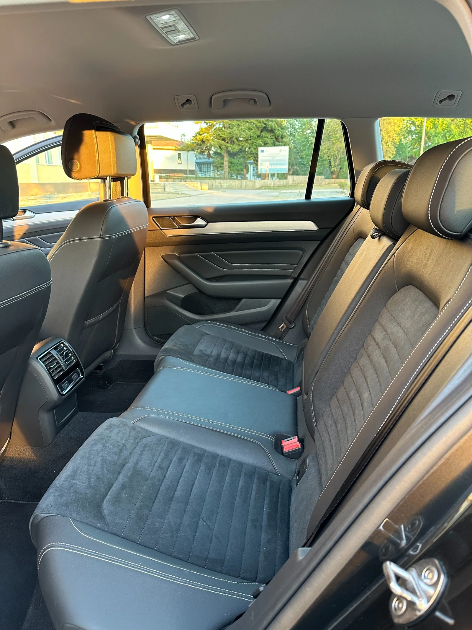 VW Passat Elegance | Mobile.bg   14