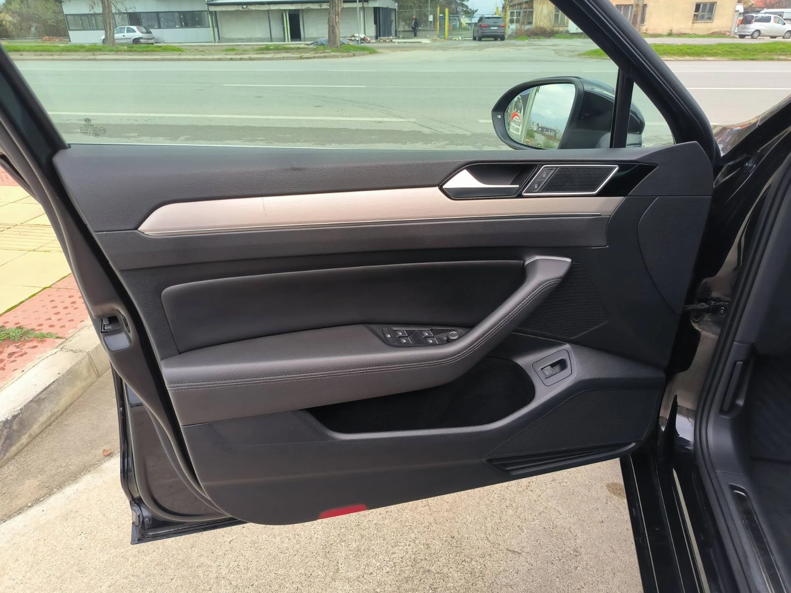 VW Passat 2.0d-Navi-Automat-Euro-6C | Mobile.bg � ����������� 12