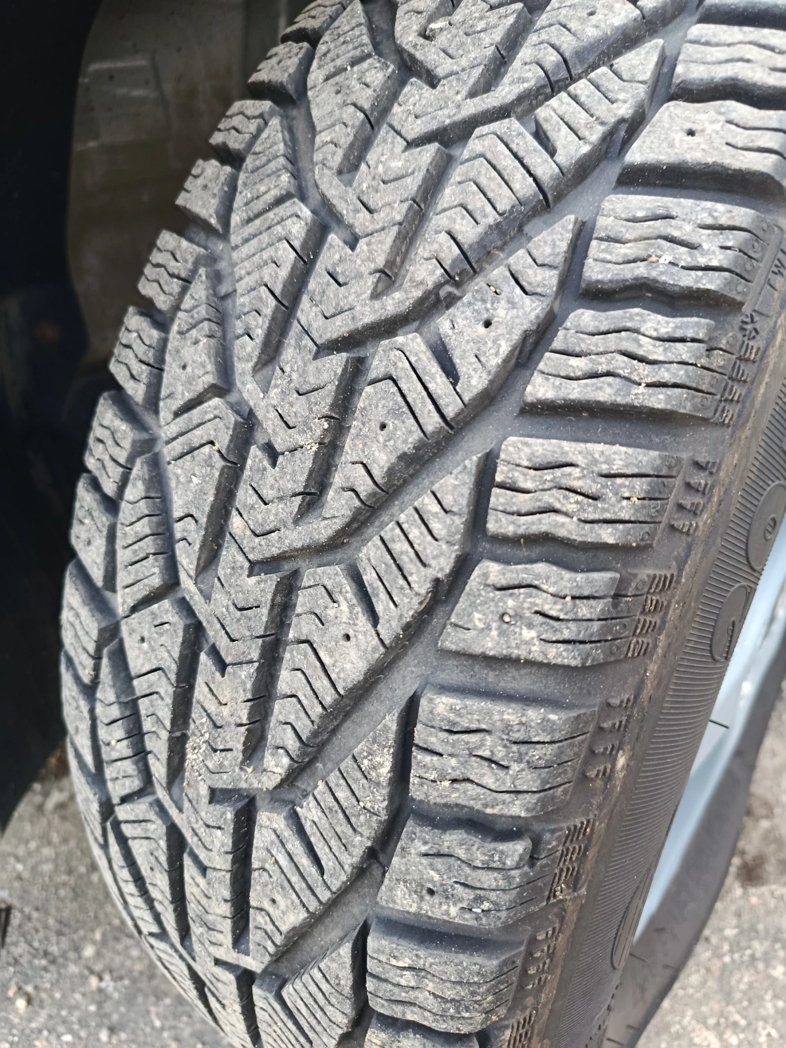 VW Golf, снимка 15 - Автомобили и джипове - 53774925