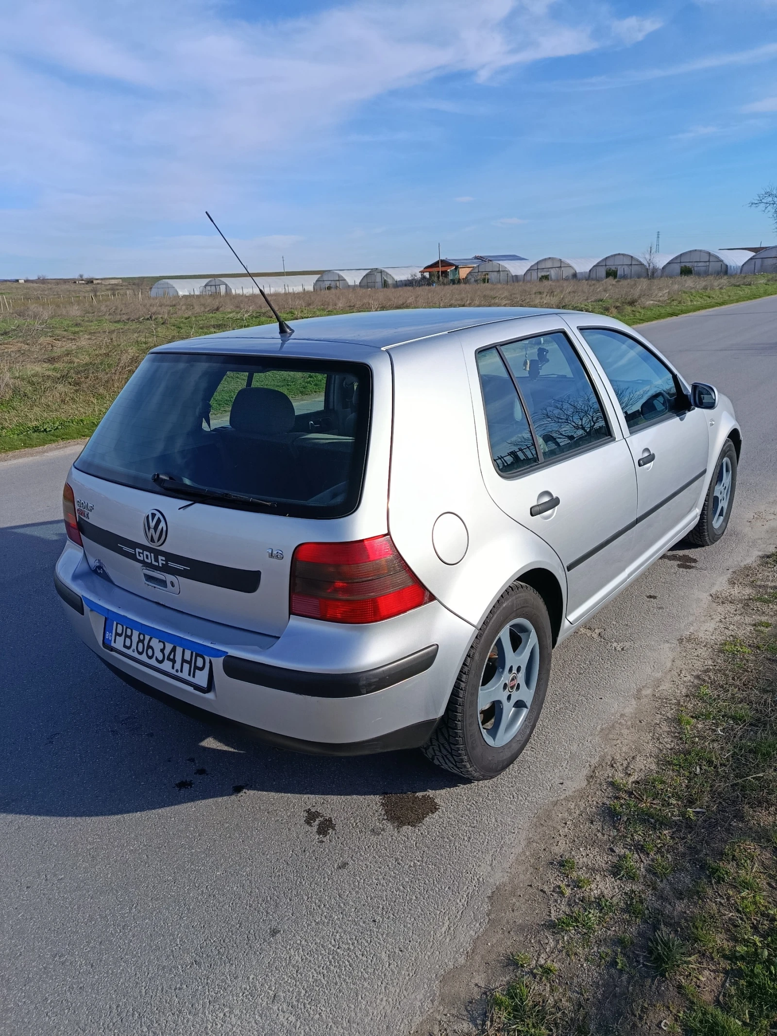 VW Golf, снимка 6 - Автомобили и джипове - 53774925