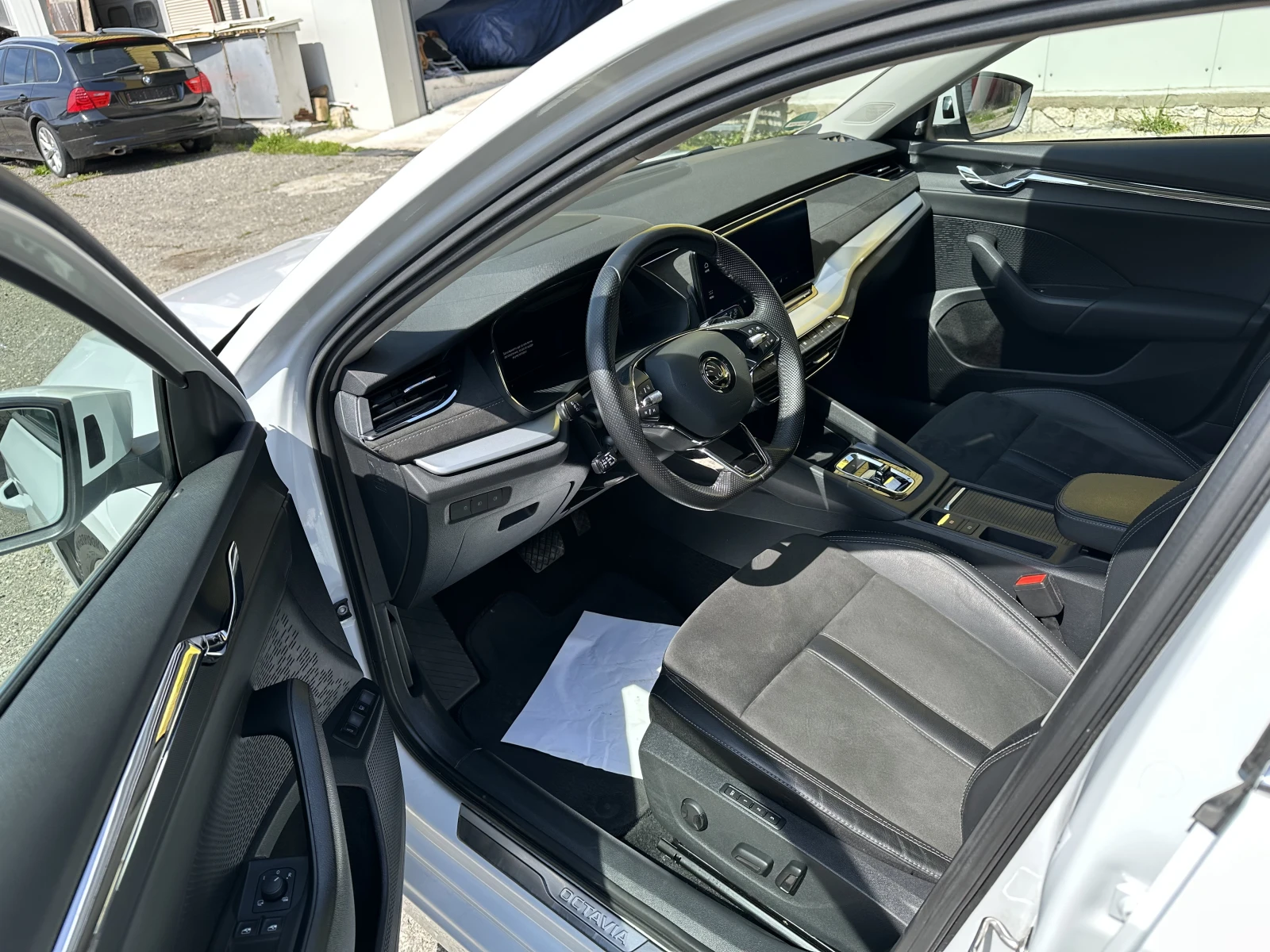 Skoda Octavia Hybrid, снимка 7 - Автомобили и джипове - 54169233