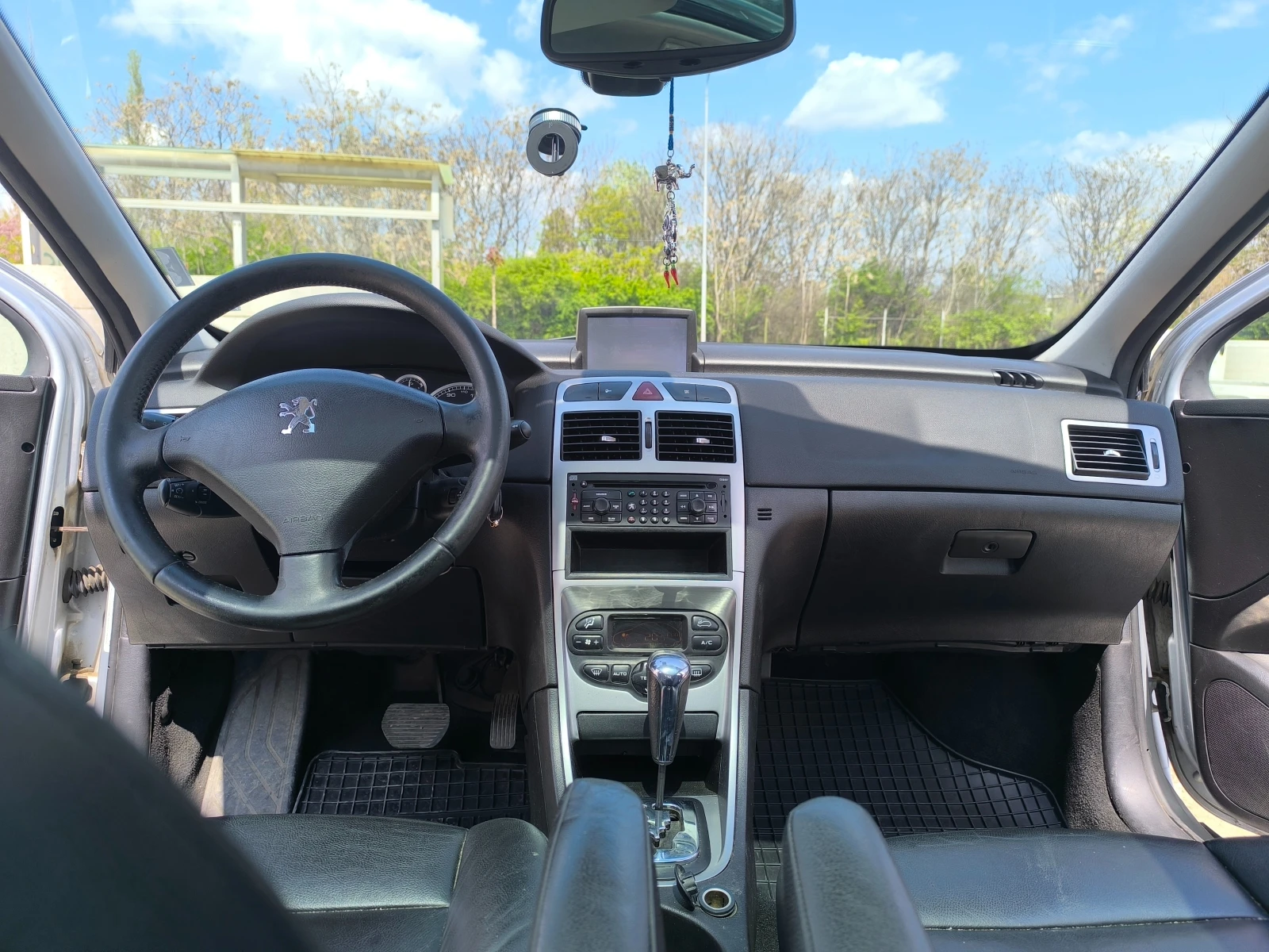 Peugeot 307 SW, снимка 9 - Автомобили и джипове - 54237369