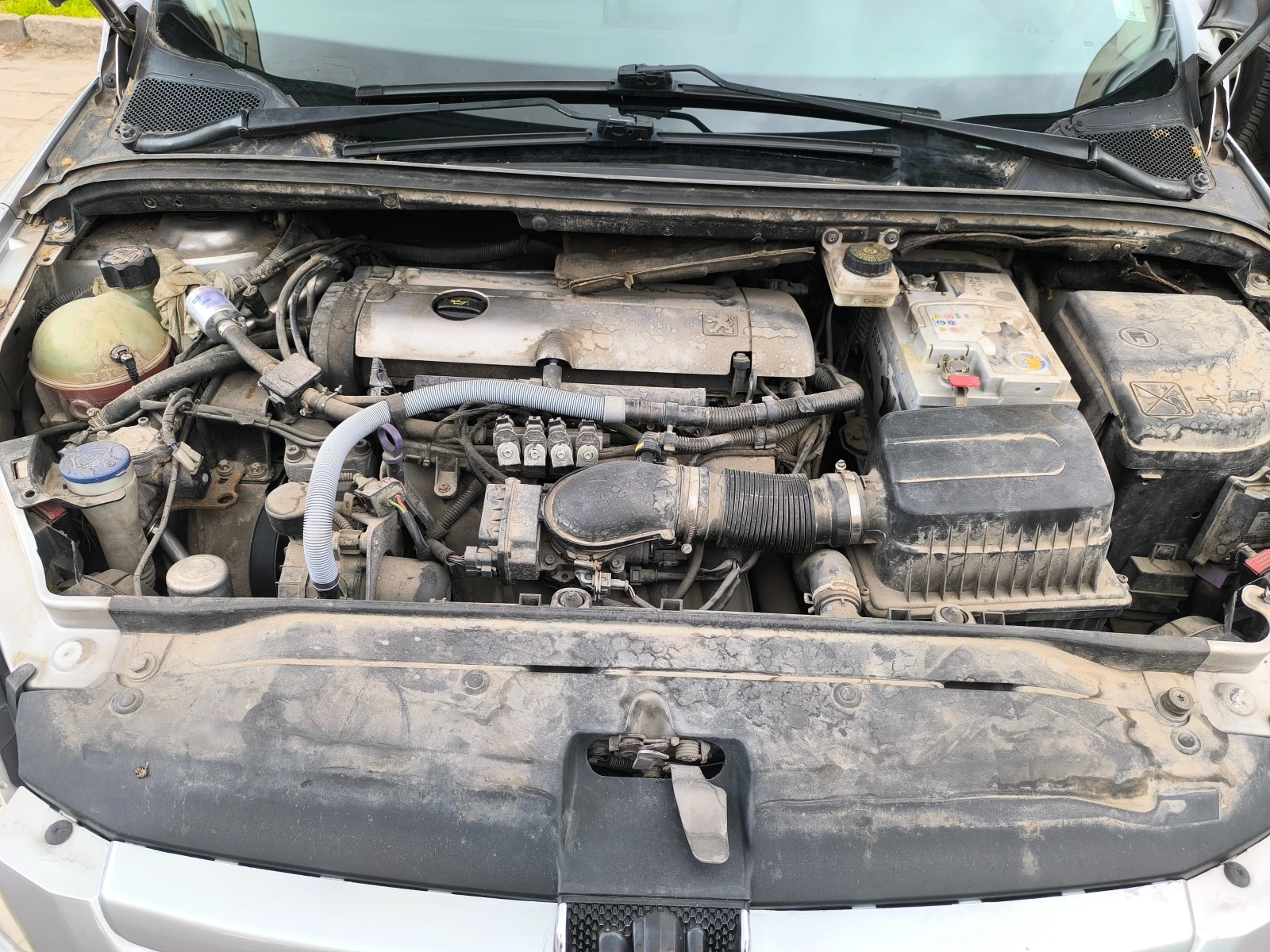 Peugeot 307 SW, снимка 16 - Автомобили и джипове - 54237369