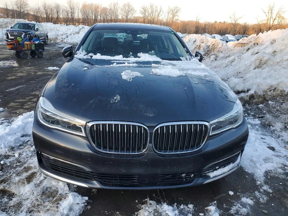 BMW 750 4.4L 8 ALL WHEEL DRIVE | Mobile.bg � ����������� 5