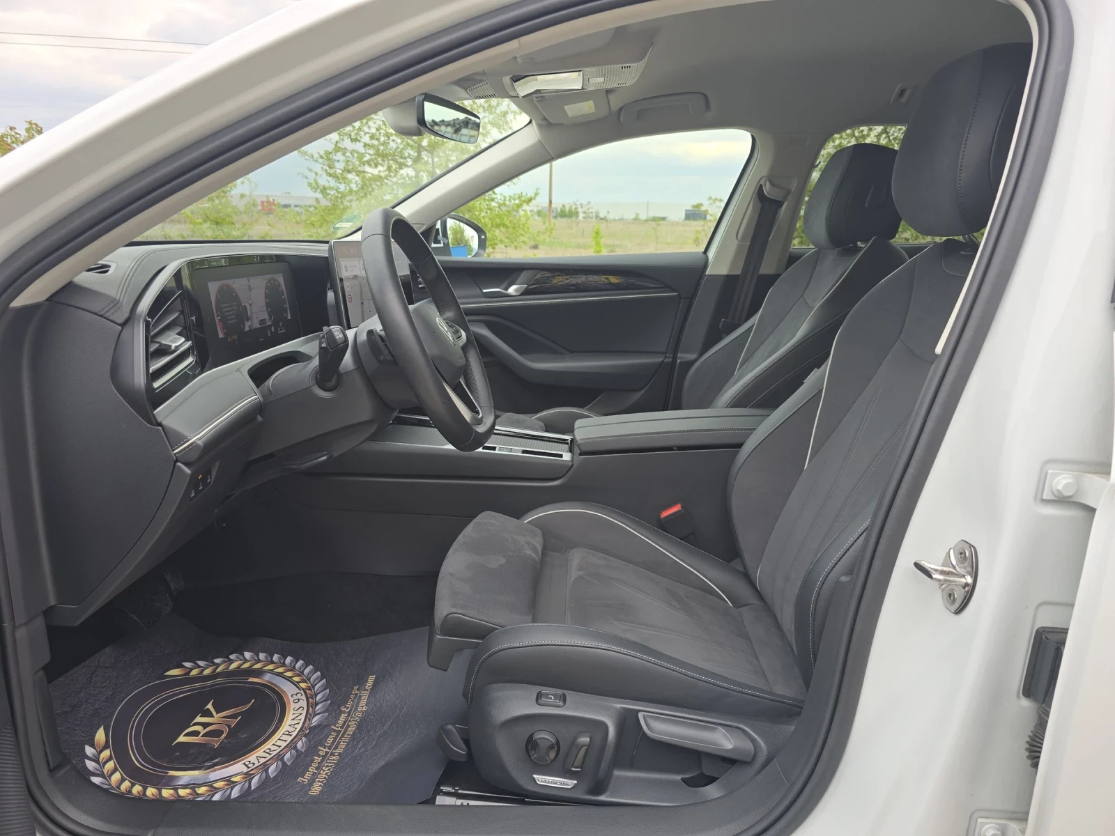 VW Passat 2.0TDi/ELEGANCE/FULL/ ГАРАНЦИОНЕН, снимка 8 - Автомобили и джипове - 54393183