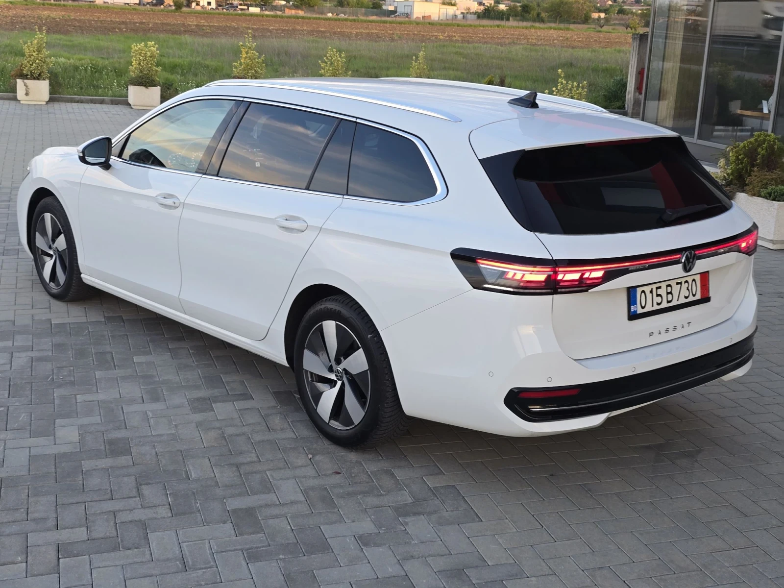 VW Passat 2.0TDi/ELEGANCE/FULL/ ����������� | Mobile.bg � ����������� 5