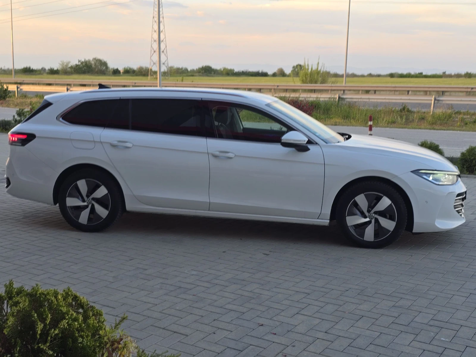 VW Passat 2.0TDi/ELEGANCE/FULL/ ����������� | Mobile.bg � ����������� 4