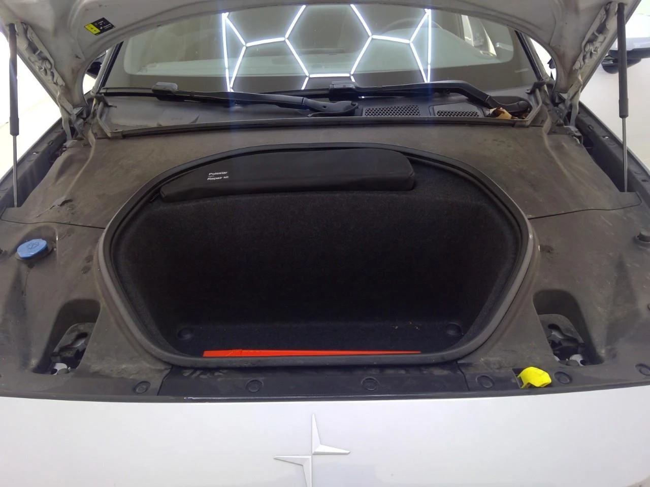 Polestar 2 Long Range Single, снимка 2 - Автомобили и джипове - 54422617