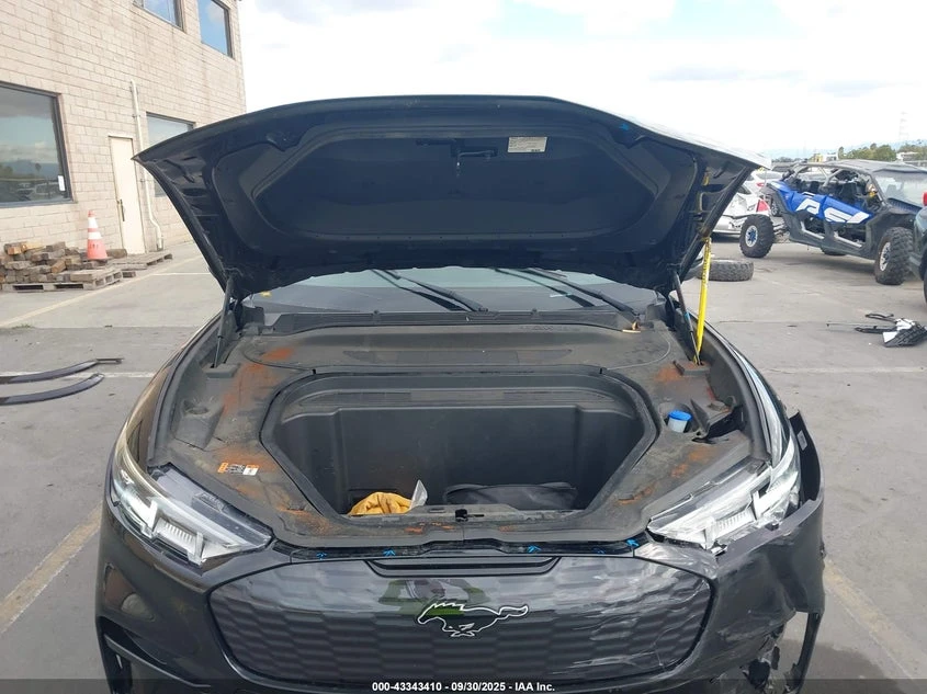 Ford Mustang Mach-E GT AWD, снимка 10 - Автомобили и джипове - 54804612