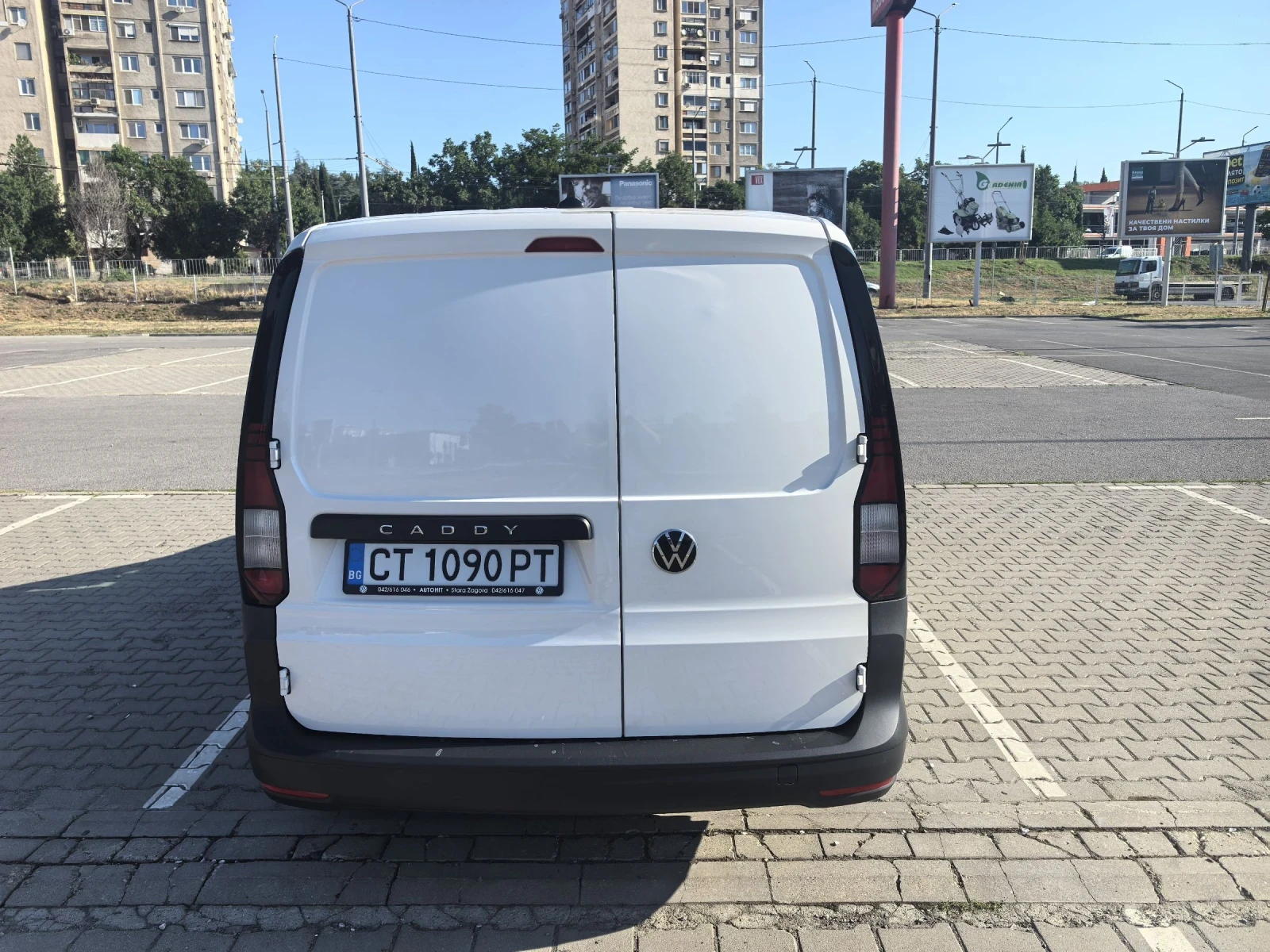 VW Caddy 2.0 TDI, снимка 4 - Автомобили и джипове - 54919766