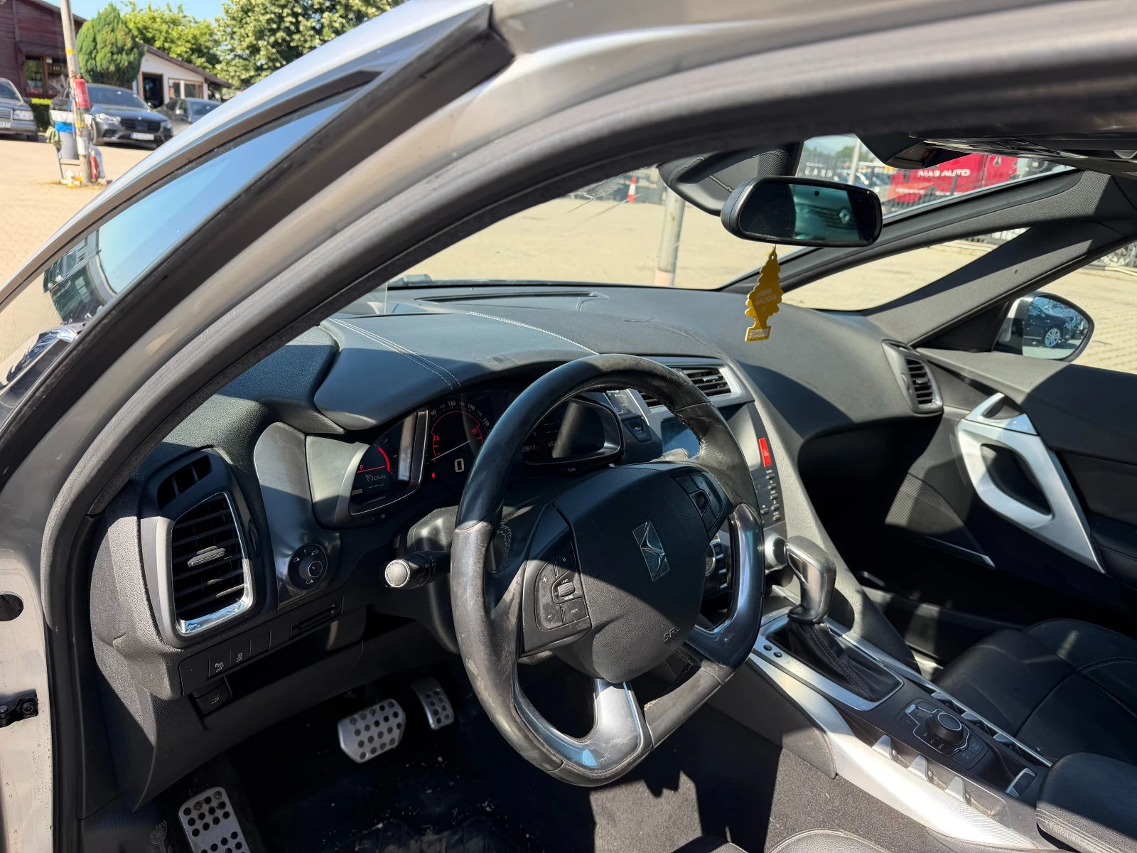 Citroen DS5 2.0HDI AVTOMAT/KOJA/NAVI EURO 5, снимка 11 - Автомобили и джипове - 54913343