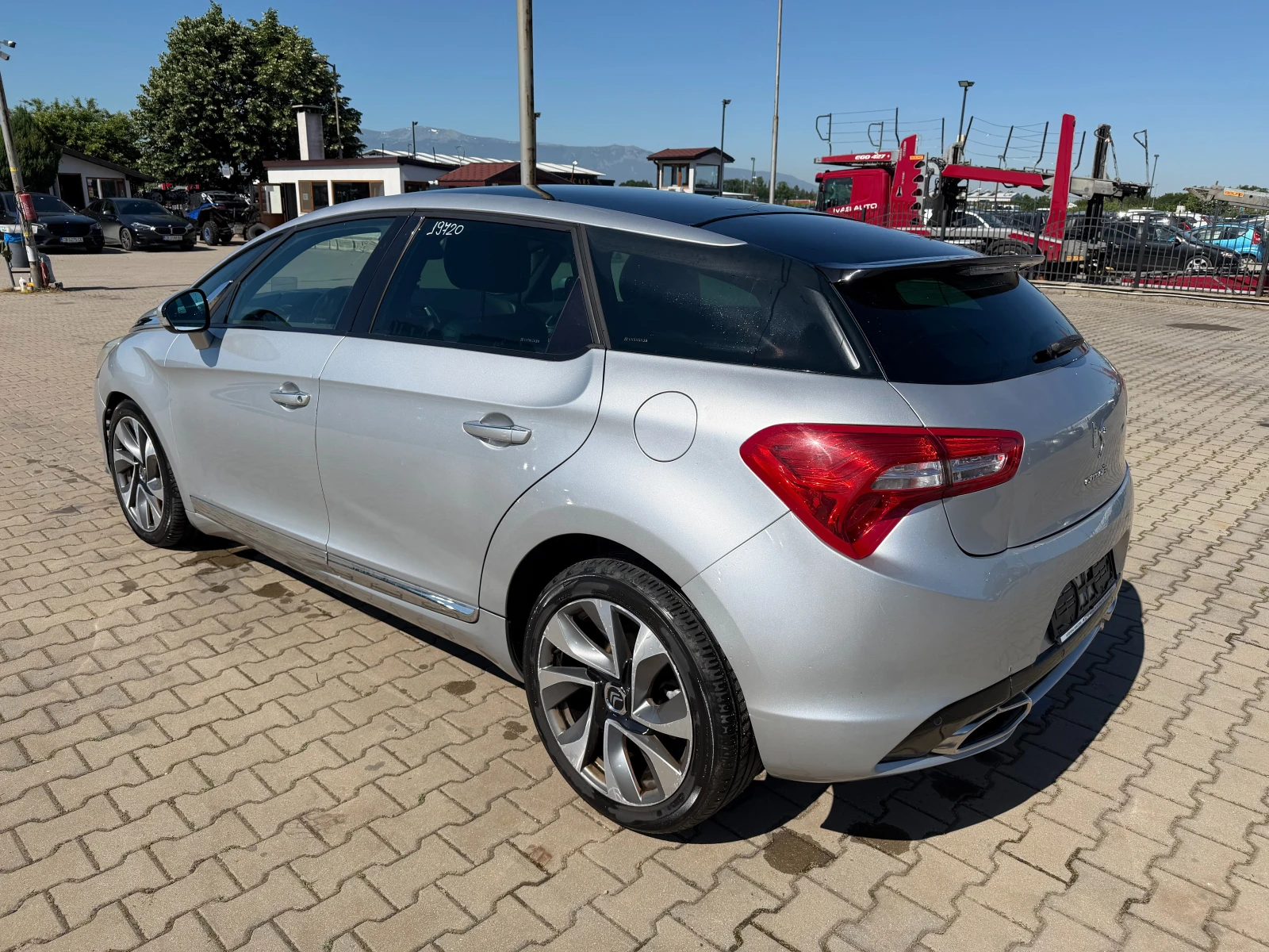 Citroen DS5 2.0HDI AVTOMAT/KOJA/NAVI EURO 5, снимка 8 - Автомобили и джипове - 54913343