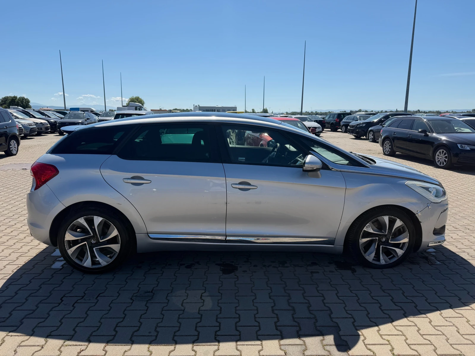 Citroen DS5 2.0HDI AVTOMAT/KOJA/NAVI EURO 5, снимка 5 - Автомобили и джипове - 54913343