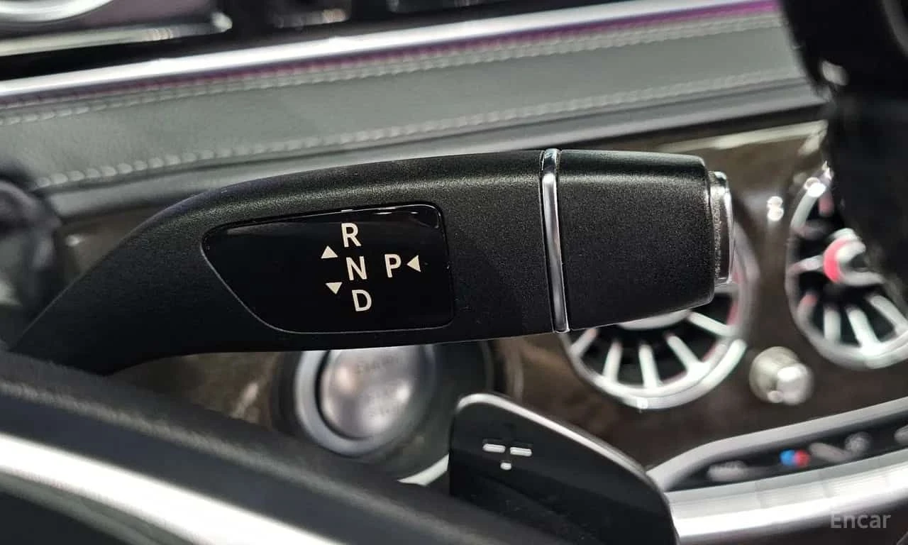 Mercedes-Benz S 350 d Long 4MATIC * ТЕЛЕВИЗОРИ * МАСАЖИ, снимка 9 - Автомобили и джипове - 55570962