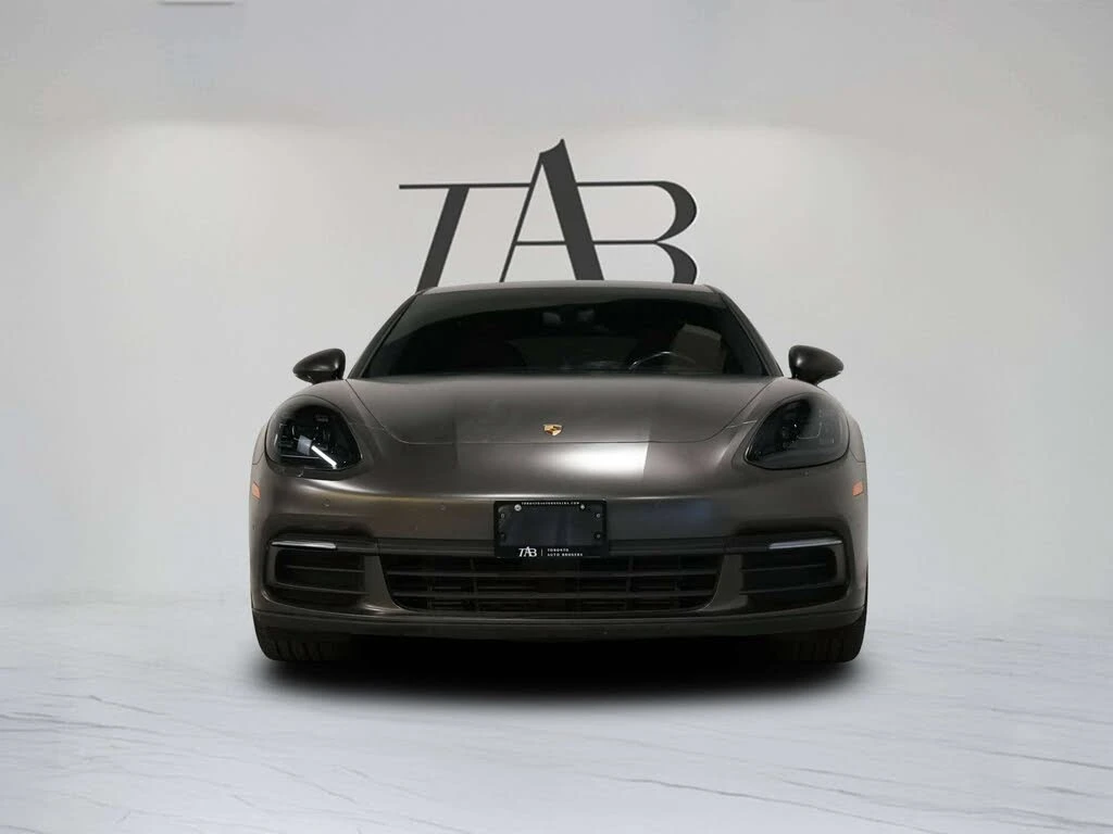 Porsche Panamera 4* BOSE* CHRONO* ОБДУХ* ПАНО* КАМЕРА* КРАЙНА ЦЕНА, снимка 2 - Автомобили и джипове - 55617129