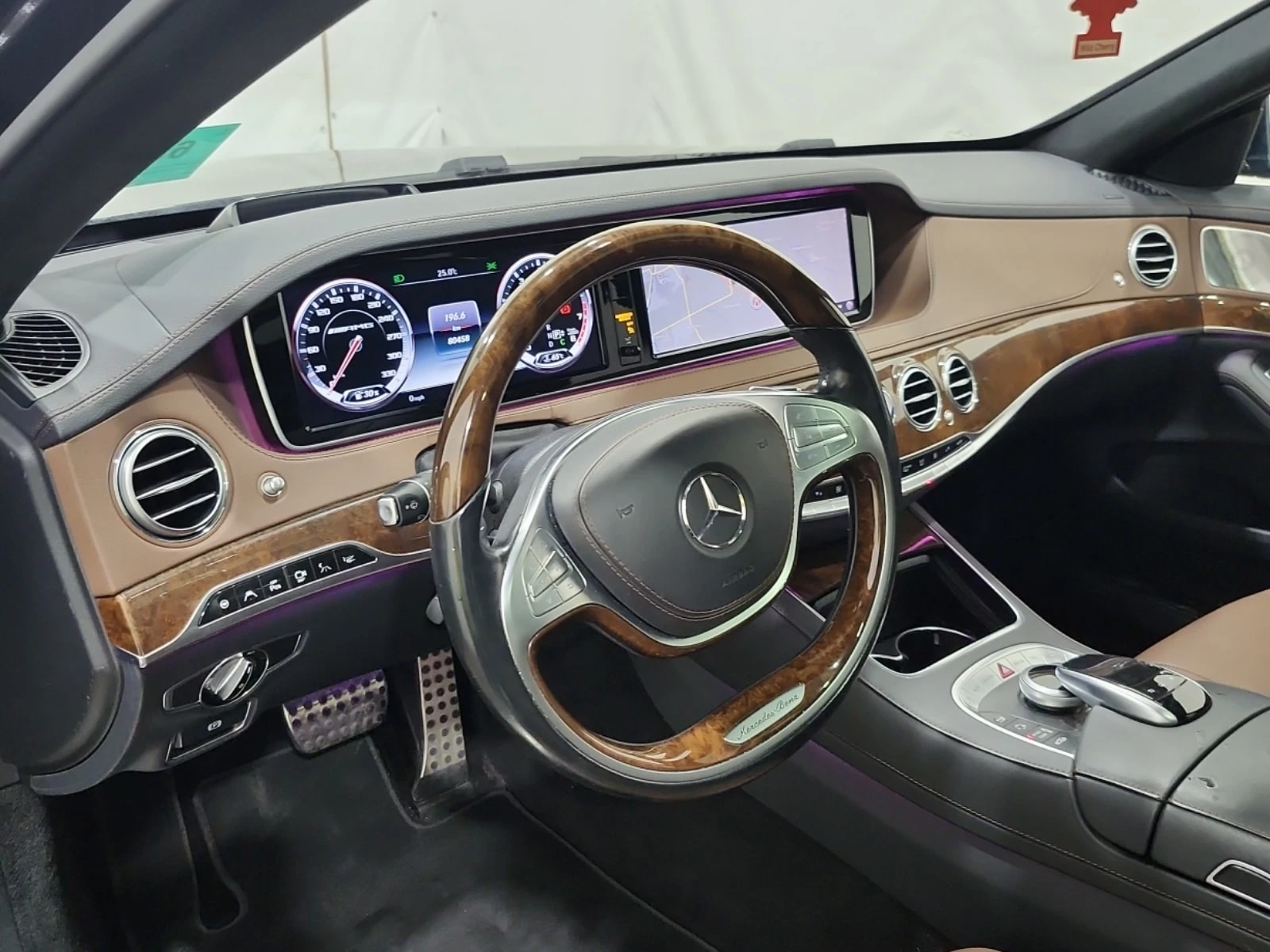 Mercedes-Benz S 63 AMG * DISTRONIC PLUS* BRAKE ASSIST PLUS* DYNAMIC SEATS, снимка 9 - Автомобили и джипове - 56002047