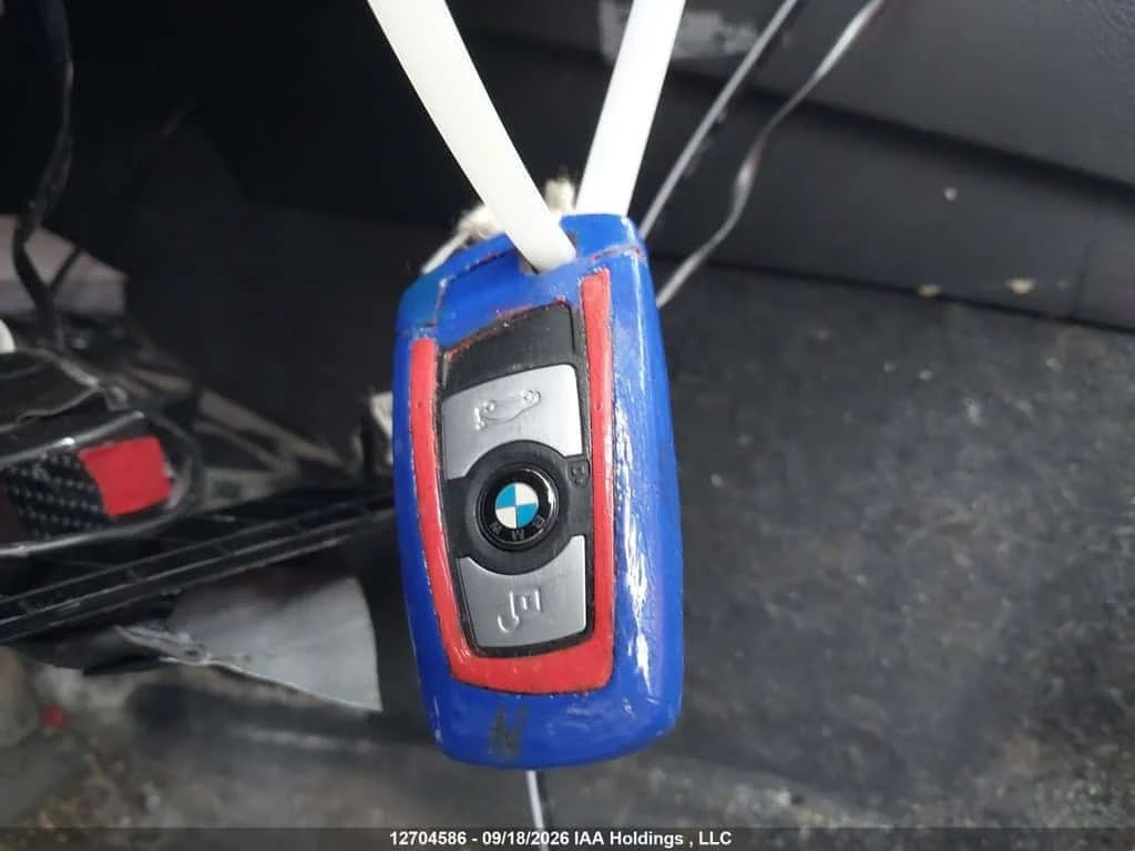 BMW 340 * XI * ЧЕРВЕНА КОЖА * CARFAX * , снимка 15 - Автомобили и джипове - 56726486