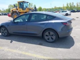 Tesla Model 3, снимка 13