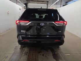 Toyota Rav4 * XSE * АВТОКРЕДИТ БЕЗ ПЪРВОНАЧАЛНА ВНОСКА* , снимка 16