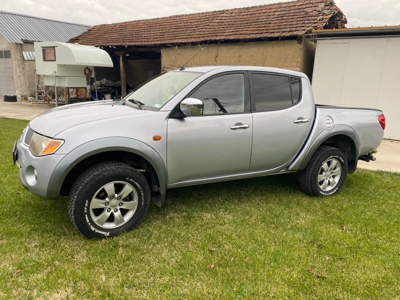 Mitsubishi L200 Пикап, снимка 4 - Автомобили и джипове - 48208229