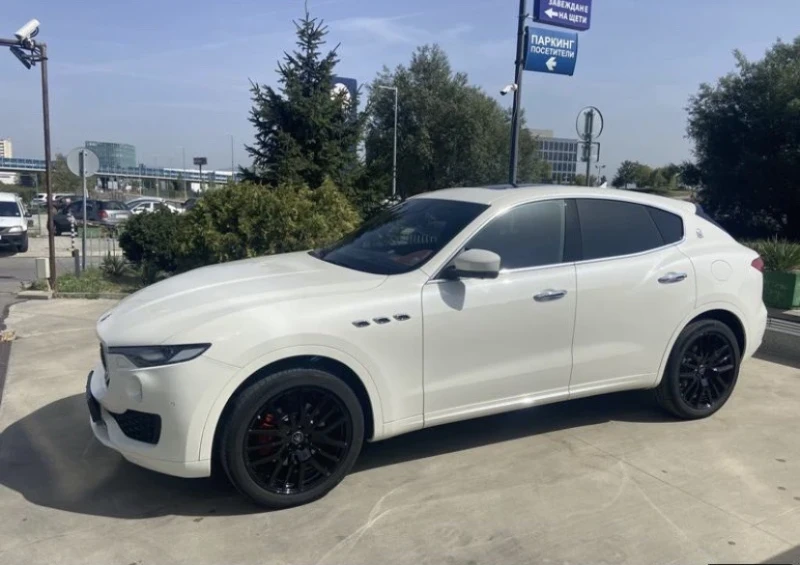 Maserati Levante 3.0 S Q4 * ГАРАНЦИЯ* , снимка 2 - Автомобили и джипове - 52417396