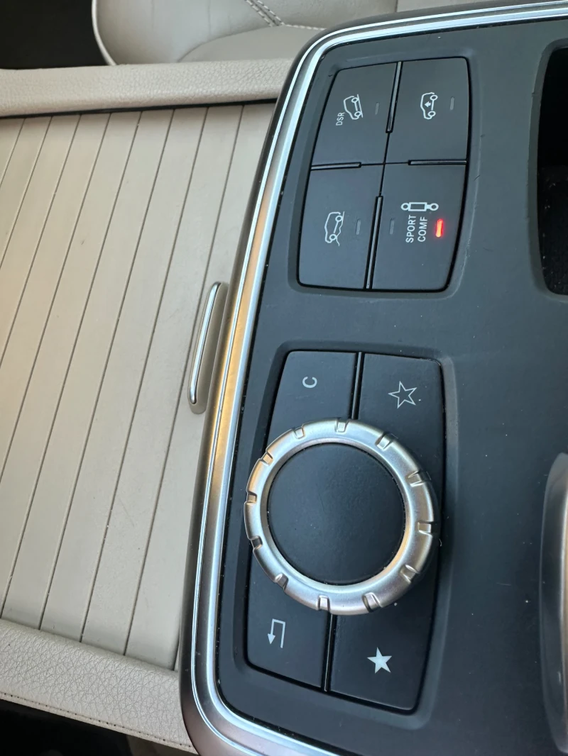 Mercedes-Benz ML 350 Mercedes ML350 4 MATIC , снимка 12 - Автомобили и джипове - 52412913