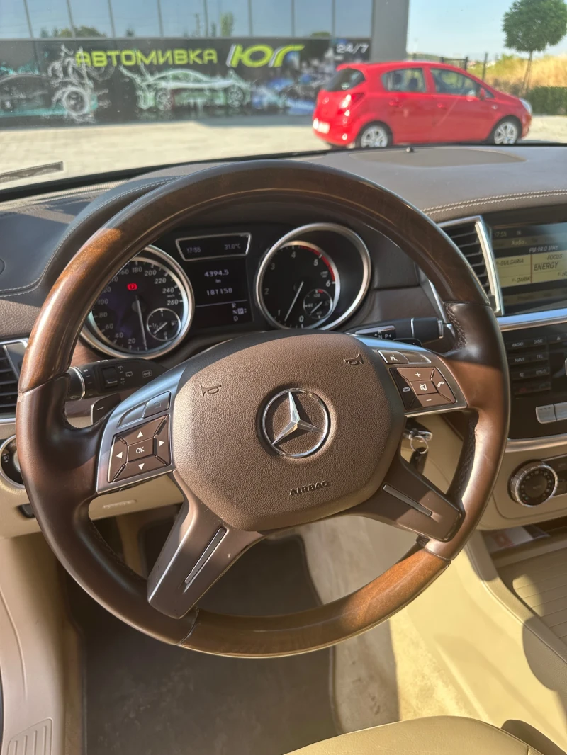 Mercedes-Benz ML 350 Mercedes ML350 4 MATIC , снимка 11 - Автомобили и джипове - 52412913