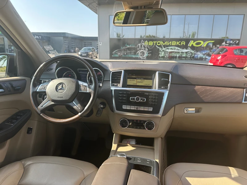 Mercedes-Benz ML 350 Mercedes ML350 4 MATIC , снимка 10 - Автомобили и джипове - 52412913