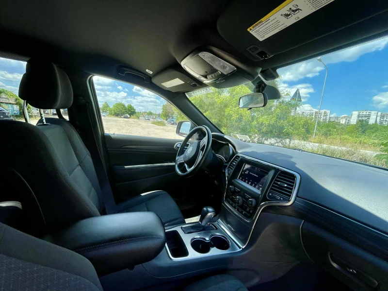 Jeep Grand cherokee Laredo V6 3.6 , снимка 9 - Автомобили и джипове - 52557602