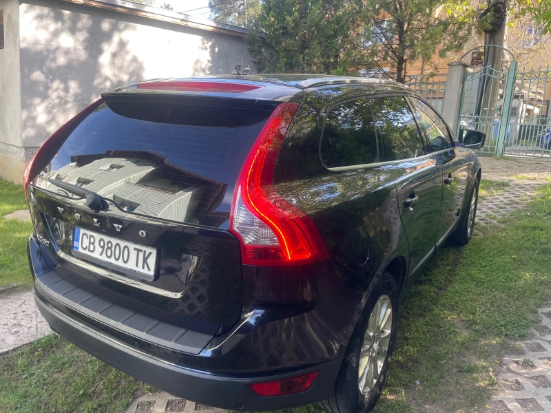 Volvo XC60 2.4 D5 , снимка 2 - Автомобили и джипове - 52217307