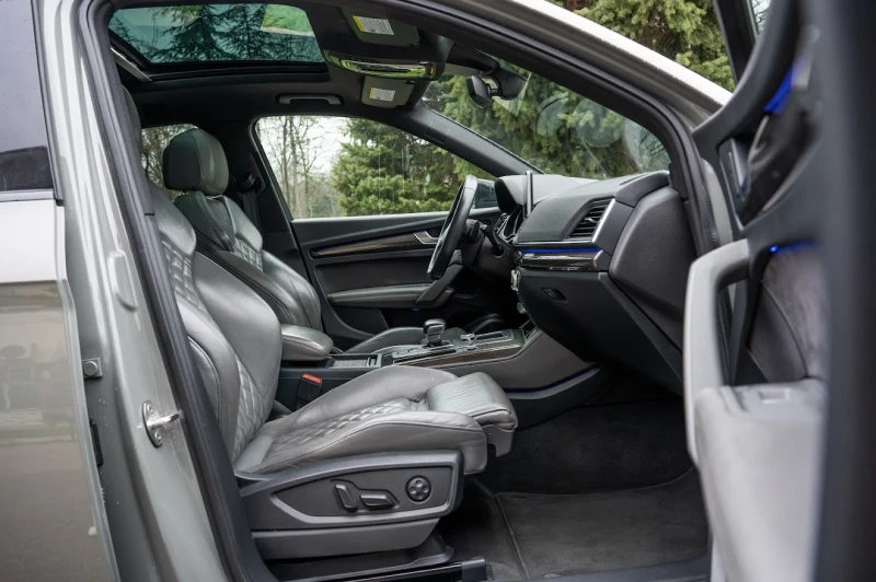 Audi SQ5 Prestige , снимка 10 - Автомобили и джипове - 53063160