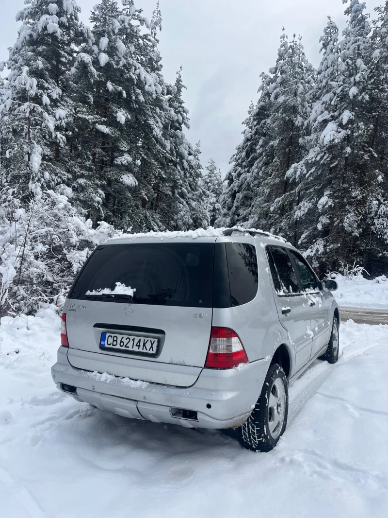 Mercedes-Benz ML 270, снимка 8 - Автомобили и джипове - 53333684