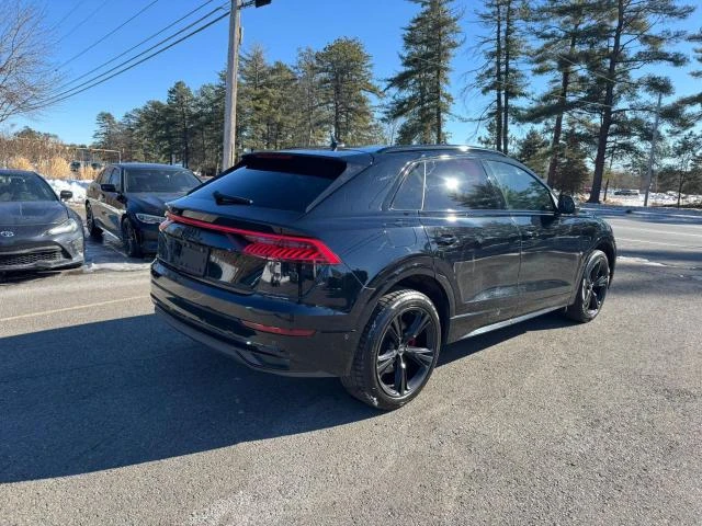 Audi Q8 3.0T* PREMIUM* PLUS* S* LINE* ДИСТРОНИК* ПАНОРАМА*, снимка 2 - Автомобили и джипове - 49505870