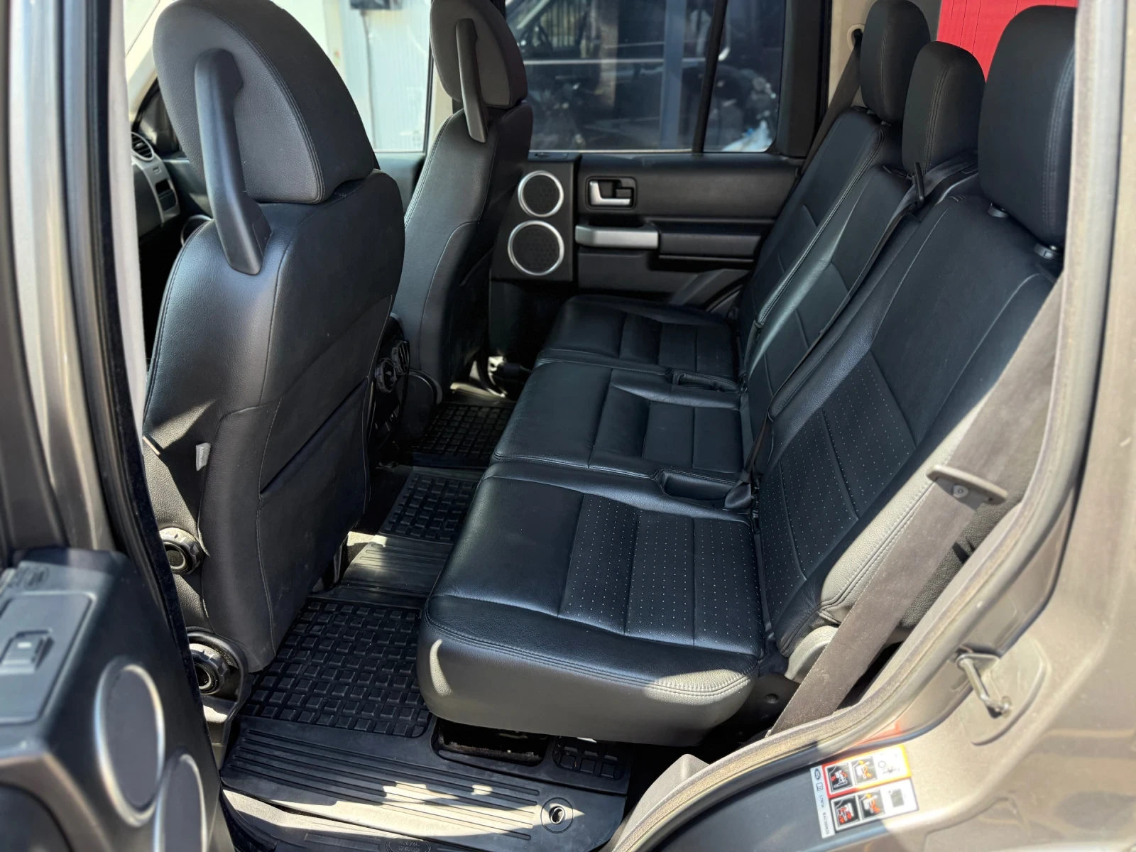 Land Rover Discovery  - изображение 8