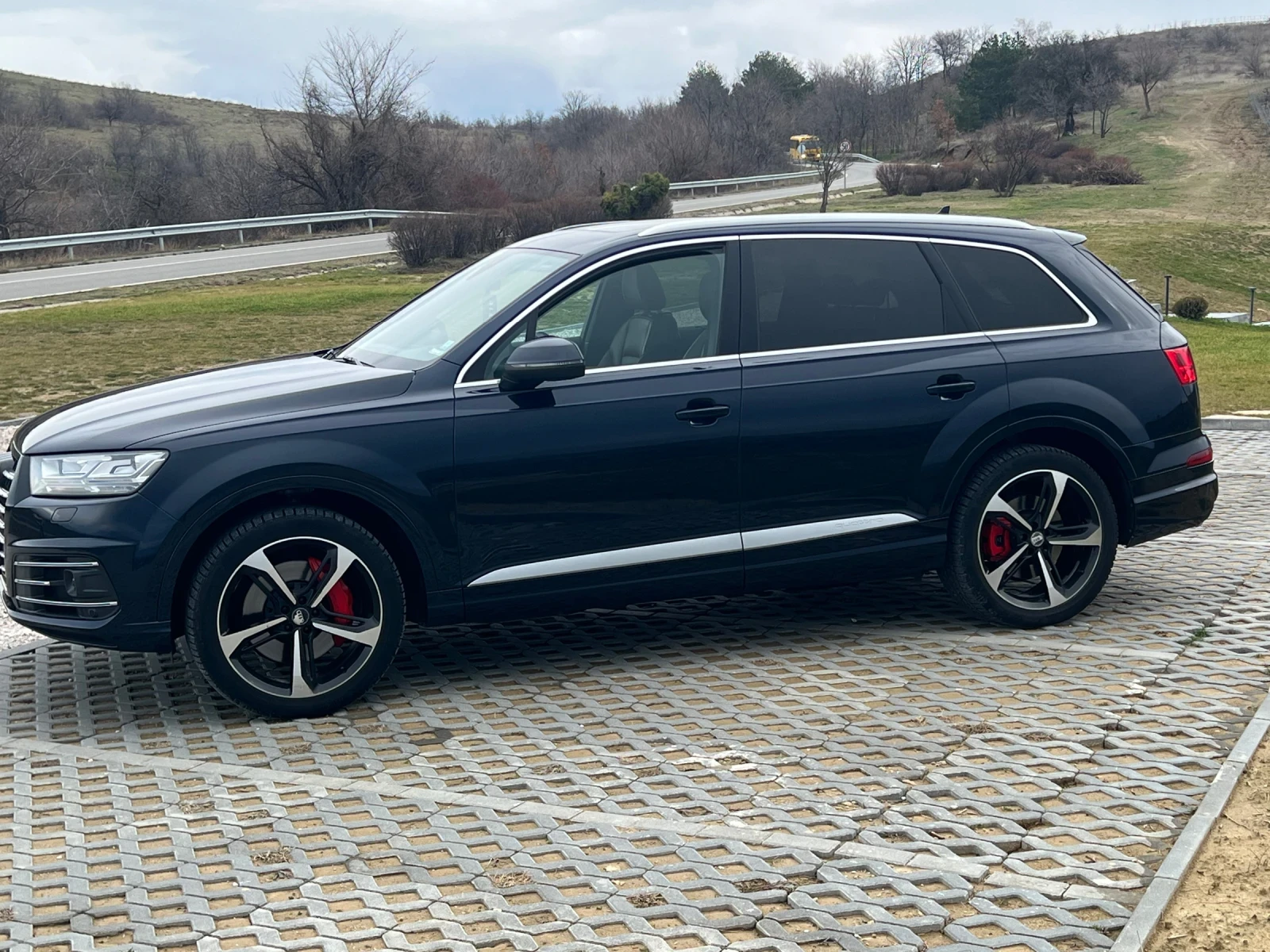Audi Q7  - изображение 4