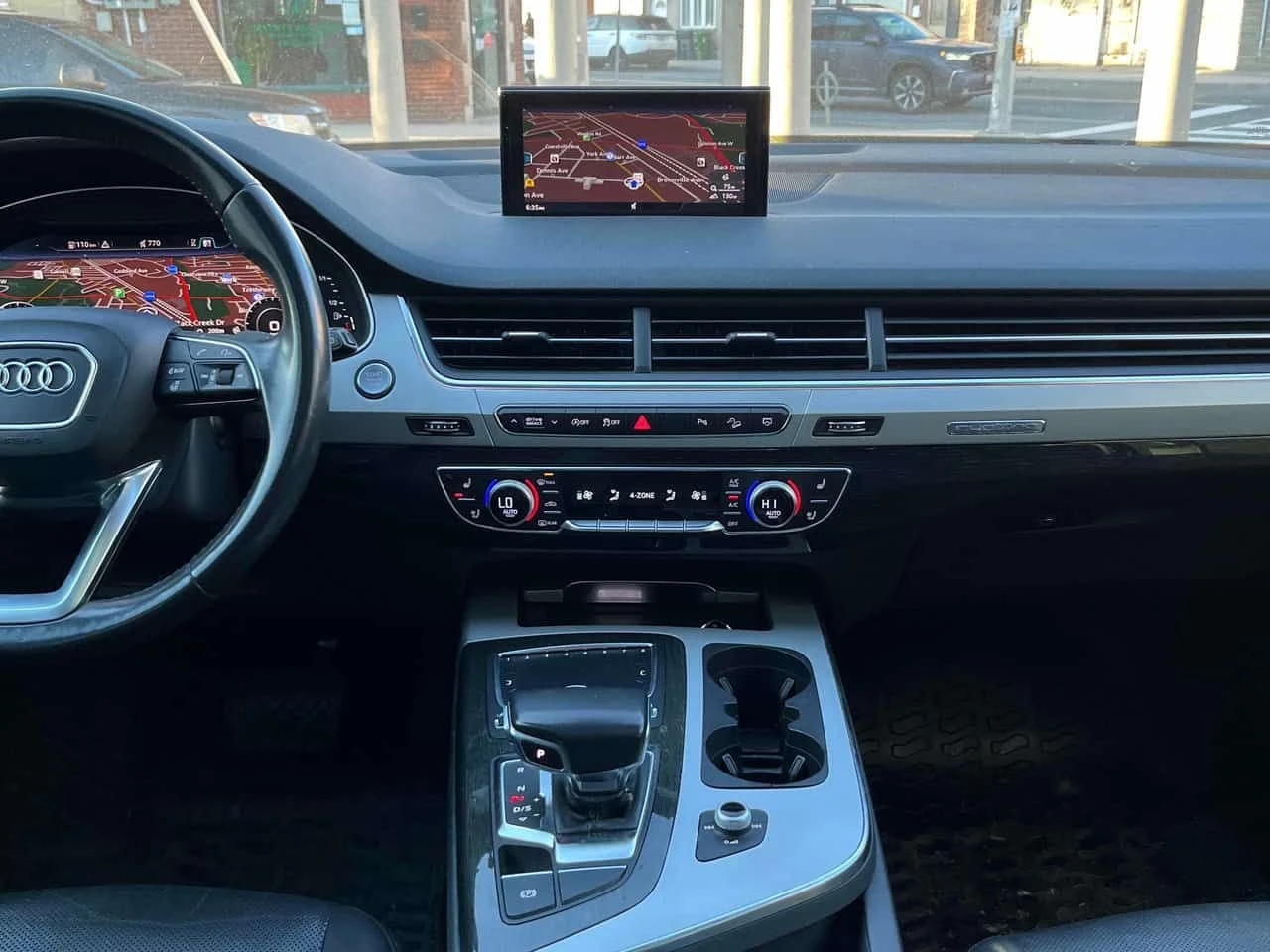 Audi Q7 PROGRESSIVE * 360 КАМЕРА* ОБУДХВАНЕ* ПАНОРАМА* , снимка 9 - Автомобили и джипове - 54202822