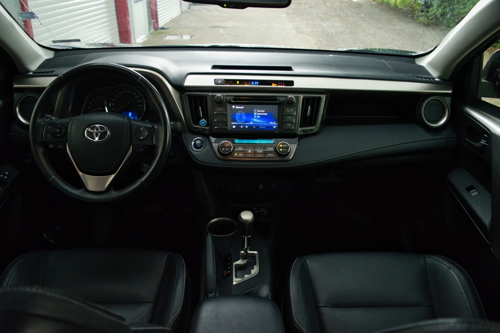 Toyota Rav4 2.2, 150кс, avt, снимка 11 - Автомобили и джипове - 54915642