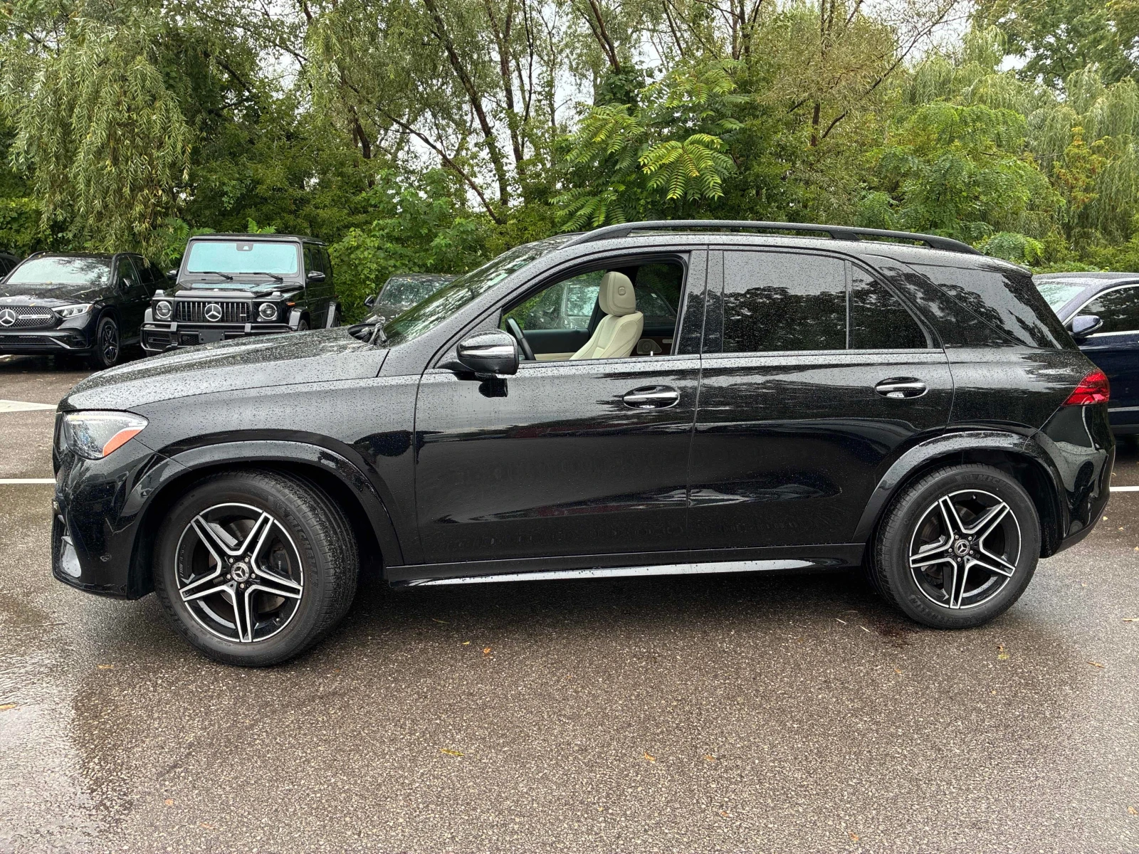 Mercedes-Benz GLE 450 ДИСТРОНИК * BURMESTER * ПОДГРЕВ * ПАНО , снимка 15 - Автомобили и джипове - 56045968