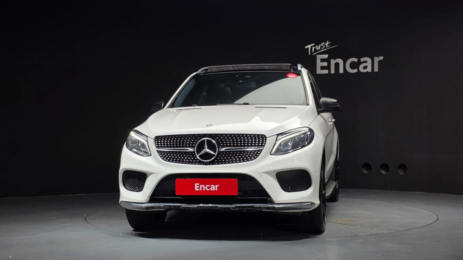 Mercedes-Benz GLE 350 4MATIC AMG LINE * КРАЙНА ЦЕНА* FULL MAX, снимка 3 - Автомобили и джипове - 56092012