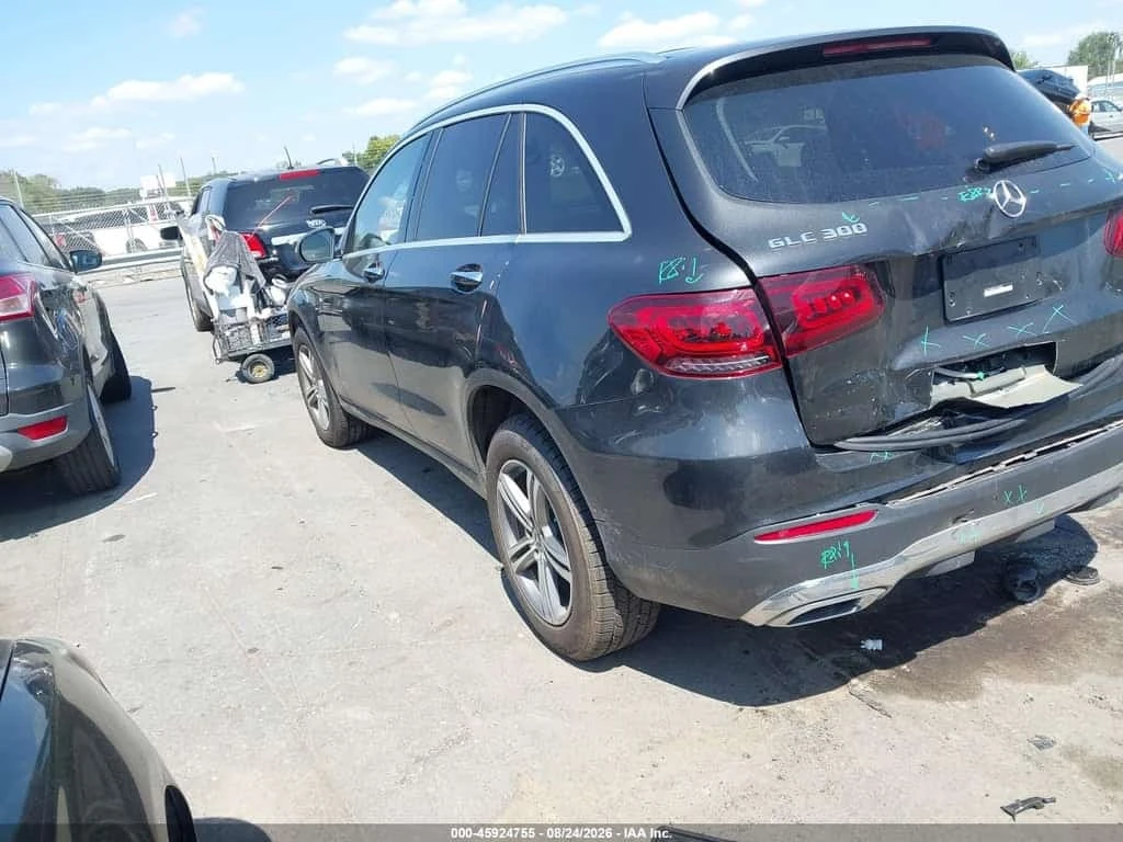 Mercedes-Benz GLC 300 * 4MATIC * CARFAX * ����� �� ����������� *  | Mobile.bg � ����������� 3