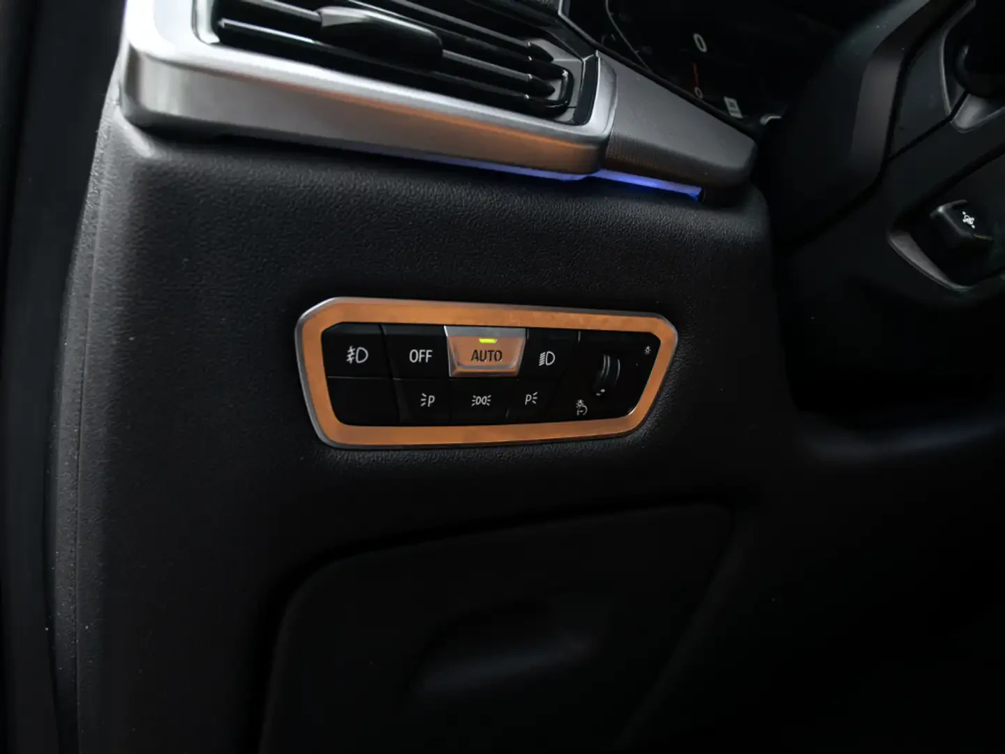 BMW X5 40I M-SPORT CLEAN CARFAX ENHANCED NAV PANOROOF PRI | Mobile.bg � ����������� 13