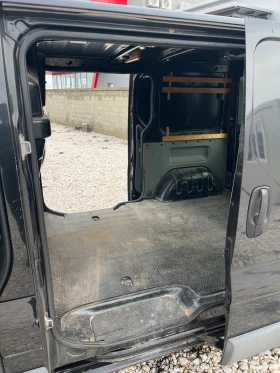 Renault Trafic Климатик 2 стр.врати, снимка 11